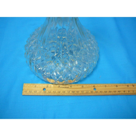 Vintage Diamond Cut Captains Wine Decanter - Picture 8 of 8